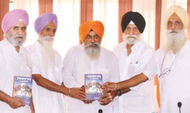 ‘ਕਾਮਾਗਾਟਾ ਮਾਰੂ ਦਾ ਅਸਲੀ ਸੱਚ’ ਪੁਸਤਕ ਦੀ ਘੁੰਡ ਚੁਕਾਈ