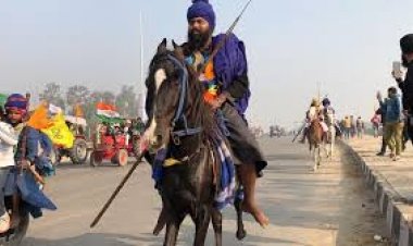 ਨਿਹੰਗ ਸਿੰਘਾਂ ਦਾ ਐਲਾਨ, ਕਿਸਾਨ ਅੰਦੋਲਨ ਦੀ ਹਮਾਇਤ ਨਾ ਕਰਨ ਵਾਲਿਆਂ ਨੂੰ ਪੰਜਾਬ 'ਚ ਵੜਨ ਨਹੀਂ ਦਿੱਤਾ ਜਾਵੇਗਾ..