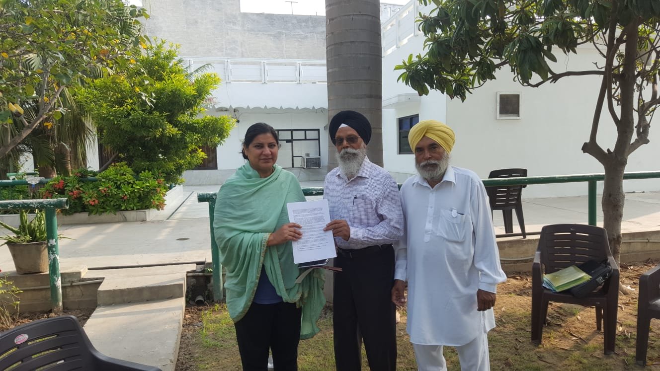 ਸਾਕਾ ਨਕੋਦਰ ਗੋਲੀ ਕਾਂਡ ਦੇ ਇਨਸਾਫ਼ ਲਈ ਹਲਕਾ ਵਿਧਾਇਕਾ ਨੂੰ ਦਿੱਤਾ ਮੰਗ ਪੱਤਰ