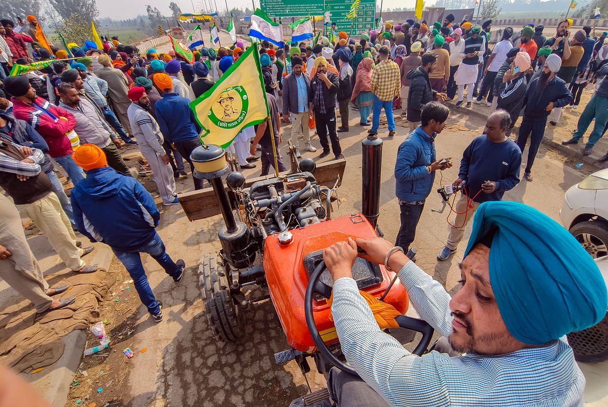 ਕਿਸਾਨਾਂ ਦੀਆਂ ਮੰਗਾ ਤੇ ਸਰਕਾਰ ਨੂੰ ਤੁਰੰਤ ਵਿਚਾਰ ਕਰਕੇ ਮੰਗਾ ਨੂੰ ਕਰਨਾ ਚਾਹੀਦਾ ਸਵੀਕਾਰ: ਬੀਬੀ ਰਣਜੀਤ ਕੌਰ