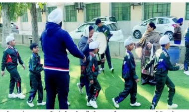 ਗੁਰੂ ਨਾਨਕ ਪਬਲਿਕ ਸਕੂਲ ਰਾਜੌਰੀ ਗਾਰਡਨ ਵਿੱਚ ਆਫ਼ਤ ਦੀ ਰੋਕਥਾਮ ਬਾਰੇ ਜਾਗਰੂਕਤਾ ਪੈਦਾ ਕਰਨ ਲਈ ਮੌਕ ਡਰਿੱਲ ਅਭਿਆਸ  