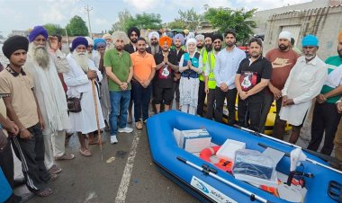 ਹੜ੍ਹ ਪੀੜ੍ਹਤਾਂ ਦੀ ਸਹਾਇਤਾ ਲਈ ਕੁੜੀ  ਦੁਬਈ ਤੋਂ ਖਰੀਦ ਲਿਆਈ ਦੋ ਕਿਸ਼ਤੀਆਂ