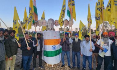 ਕੈਨੇਡਾ ਵਿੱਚ ਖਾਲਿਸਤਾਨੀ ਪੱਖੀ ਸਿੰਘਾਂ ਨੇ ਭਾਰਤੀ ਹਕੂਮਤ ਰੂਪੀ ਰਾਵਣ ਗਾਂਧੀ, ਡੋਵਾਲ, ਮੋਦੀ ਅਤੇ ਪਟਨਾਇਕ ਦੇ ਫੂਕੇ ਪੁਤਲੇ 