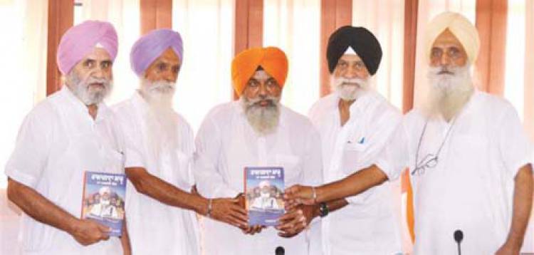 ‘ਕਾਮਾਗਾਟਾ ਮਾਰੂ ਦਾ ਅਸਲੀ ਸੱਚ’ ਪੁਸਤਕ ਦੀ ਘੁੰਡ ਚੁਕਾਈ