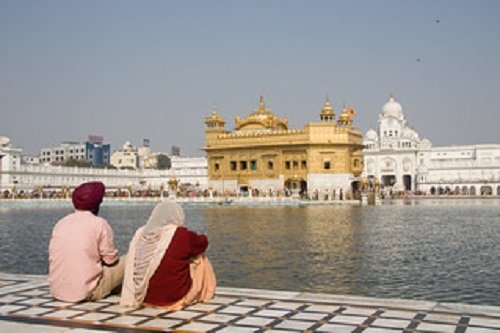 ਅੰਦਰੋਂ ਜਮੀਰ ਨੇਂ ਜਵਾਬ ਦਿੱਤਾ-