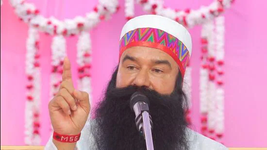 ਭਾਰਤੀ ਸਿਆਸਤ ਦੀ ਛਤਰਛਾਇਆ ਹੇਠ ਪਾਖੰਡੀ  ਰਾਮ ਰਹੀਮ  