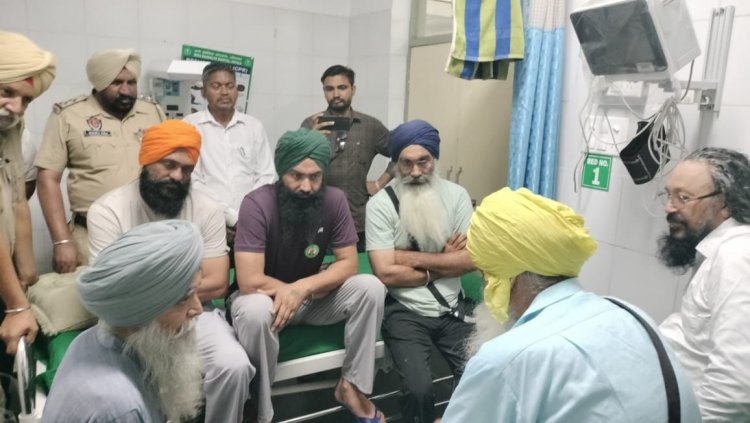 ਪੰਥ ਸੇਵਕਾਂ ਨੇ ਕਿਰਸਾਨ ਆਗੂ ਜਗਜੀਤ ਸਿੰਘ ਡੱਲੇਵਾਲ ਨਾਲ ਹਸਪਤਾਲ ਵਿਚ ਮੁਲਾਕਾਤ ਕੀਤੀ