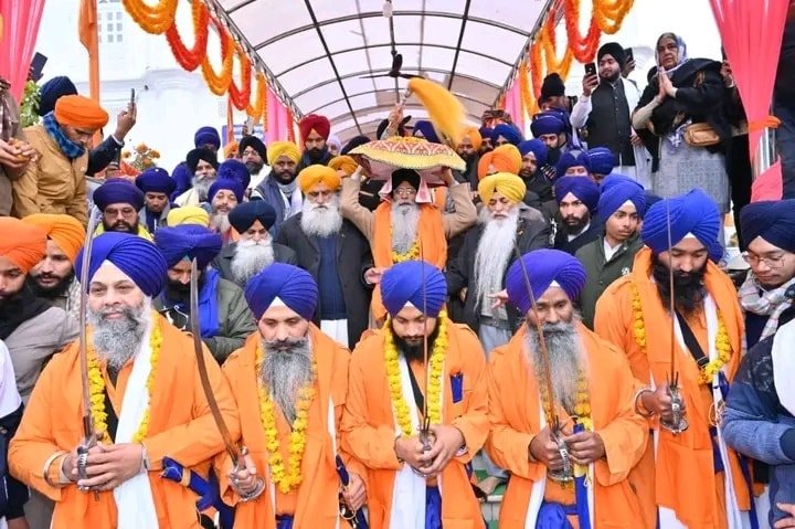 ਆਪੇ ਗੁਰੁ ਚੇਲਾ’ ਨਗਰ ਕੀਰਤਨ ਦੂਜੇ ਦਿਨ ਸ੍ਰੀ ਚਮਕੌਰ ਸਾਹਿਬ ਤੋਂ ਅਗਲੇ ਪੜਾਅ ਗੁਰਦੁਆਰਾ ਸ੍ਰੀ ਮੰਜੀ ਸਾਹਿਬ ਆਲਮਗੀਰ ਲਈ ਰਵਾਨਾ