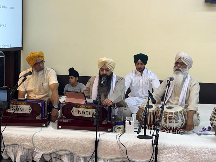 ਡੇਟਨ ,ਓਹਾਇਓ ,ਯੂ ਐਸ ਏ  ਦੇ  ਗੁਰੂ ਘਰ ਵਿਚ ਸ਼ੇਖ ਫ਼ਰੀਦ ਜੀ ਦਾ ਜਨਮ ਦਿਹਾੜਾ ਧੂਮ-ਧਾਮ ਨਾਲ ਮਨਾਇਆ ਗਿਆ